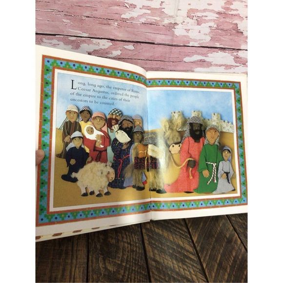 1994 The Christmas Story By The Zigzag Publishing Co. Hardback Book - Picture 3 of 8